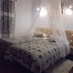 Charming בית הארחה 3*