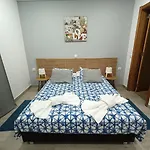 Charming لاغوس
